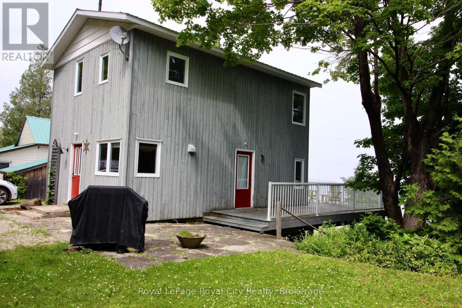 












14 DOCK LANE

,
Northern Bruce Peninsula,




Ontario
N0H1Z0


