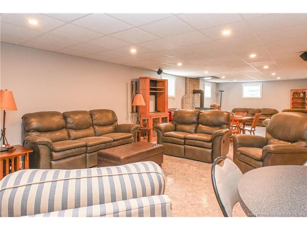 









981


135

RTE,
Duguayville,




NB
E8M 1K3

