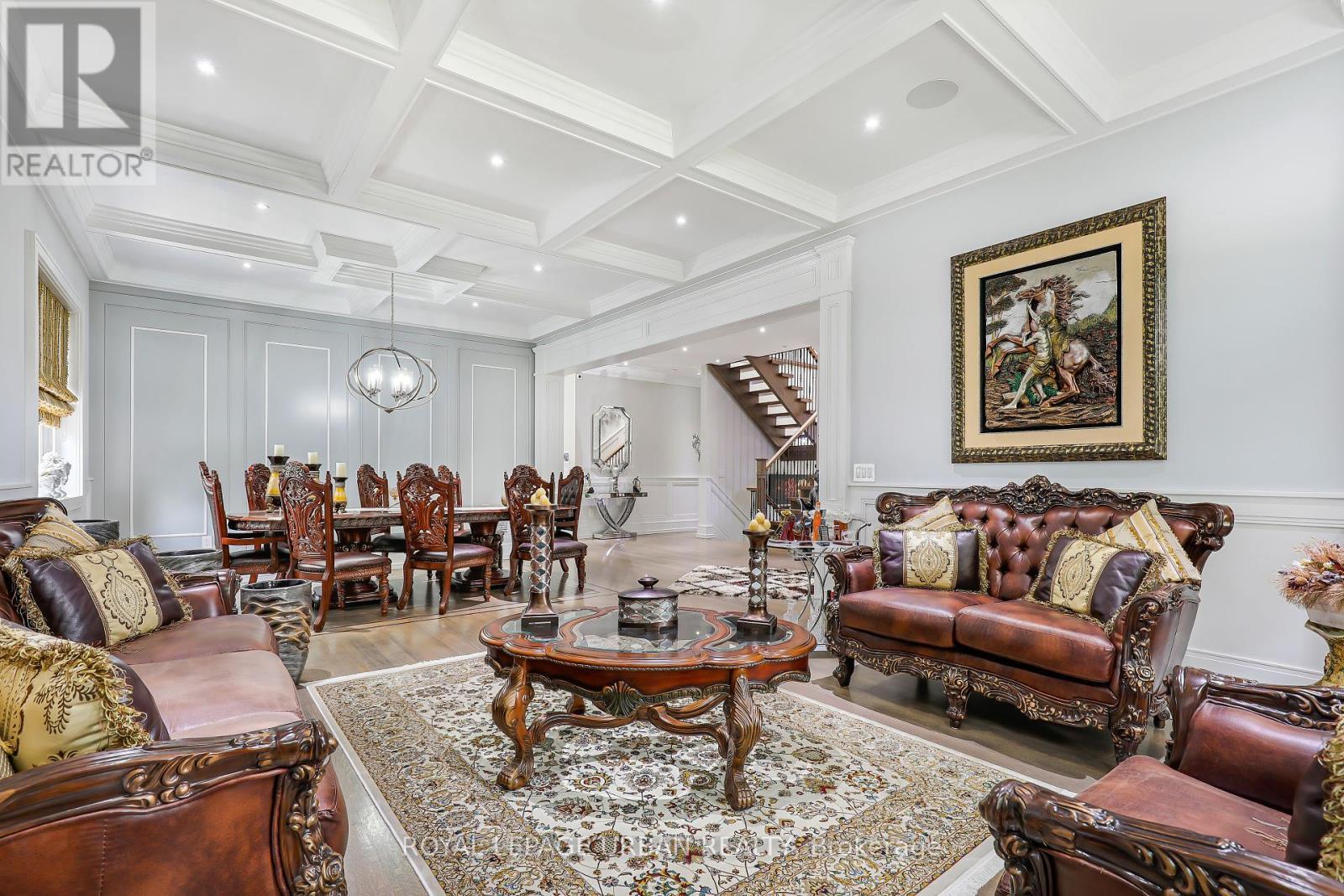 












8 DUNCOMBE BOULEVARD

,
Toronto,




Ontario
M1M3A5

