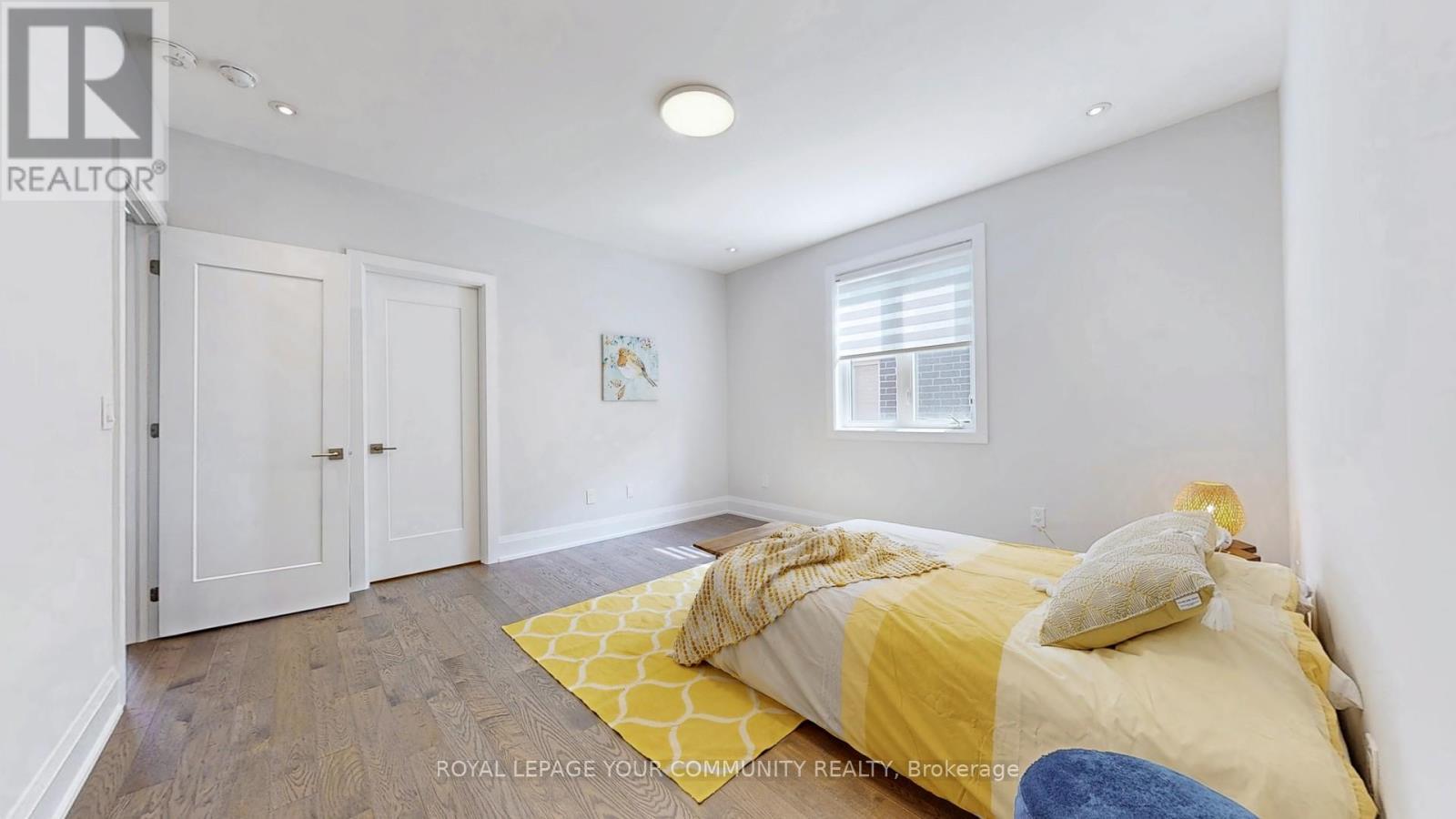 












32 CONGER STREET

,
Vaughan,




Ontario
L6A1S2

