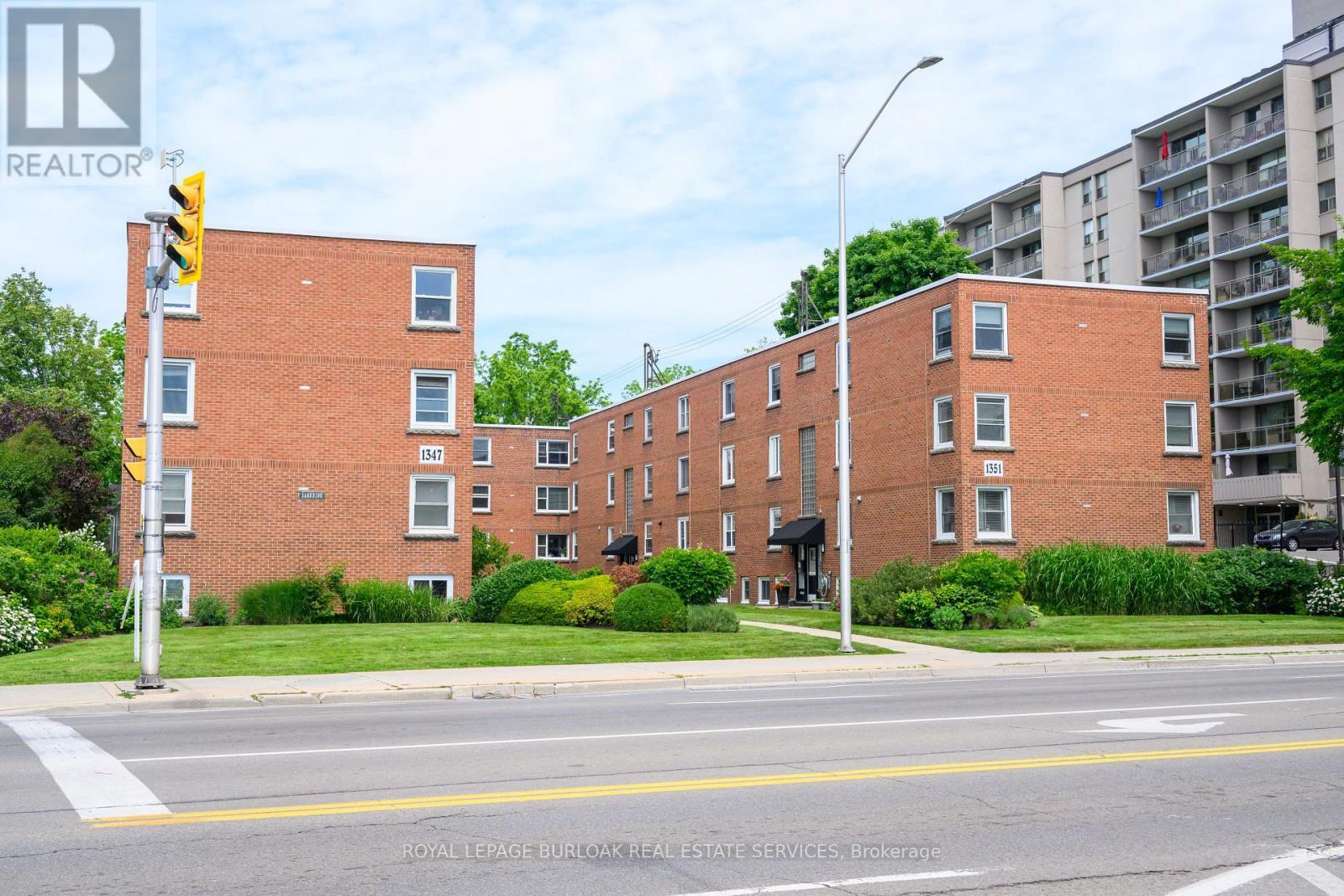 












22 - 1349 LAKESHORE ROAD

,
Burlington,




Ontario
L7S1B1

