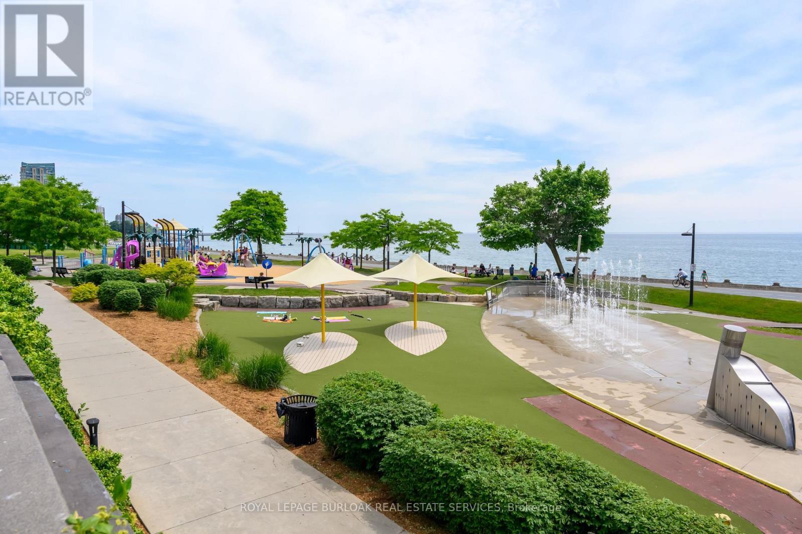 












22 - 1349 LAKESHORE ROAD

,
Burlington,




Ontario
L7S1B1

