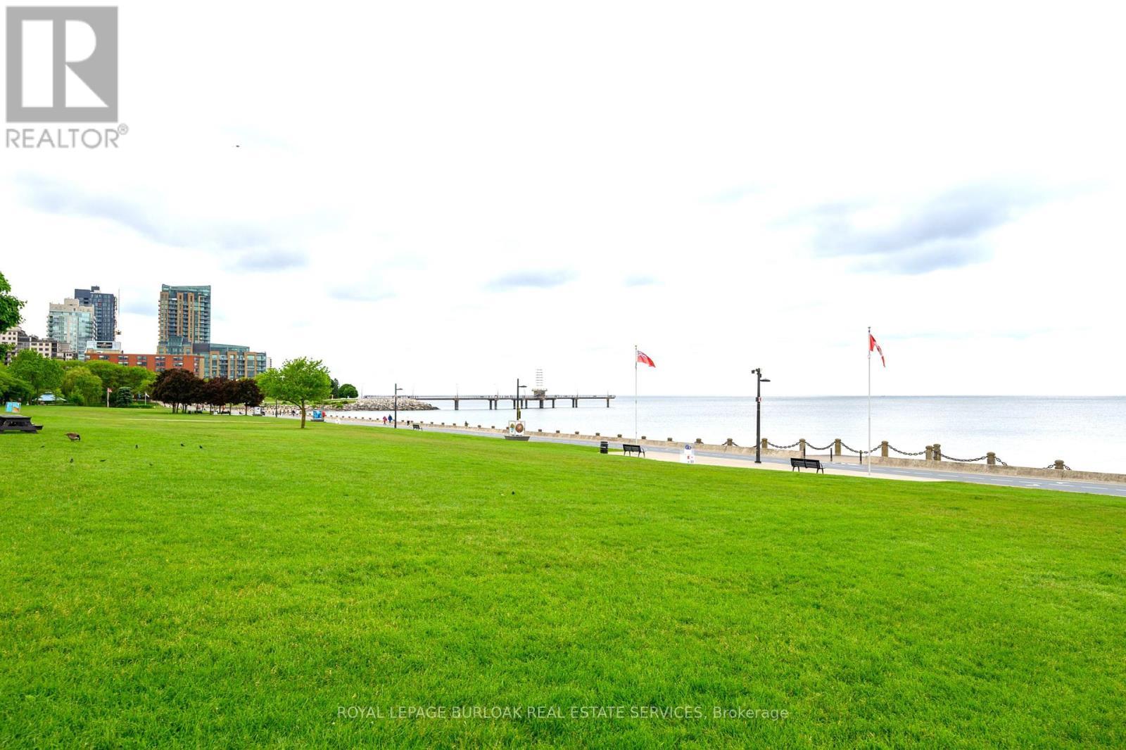 












22 - 1349 LAKESHORE ROAD

,
Burlington,




Ontario
L7S1B1

