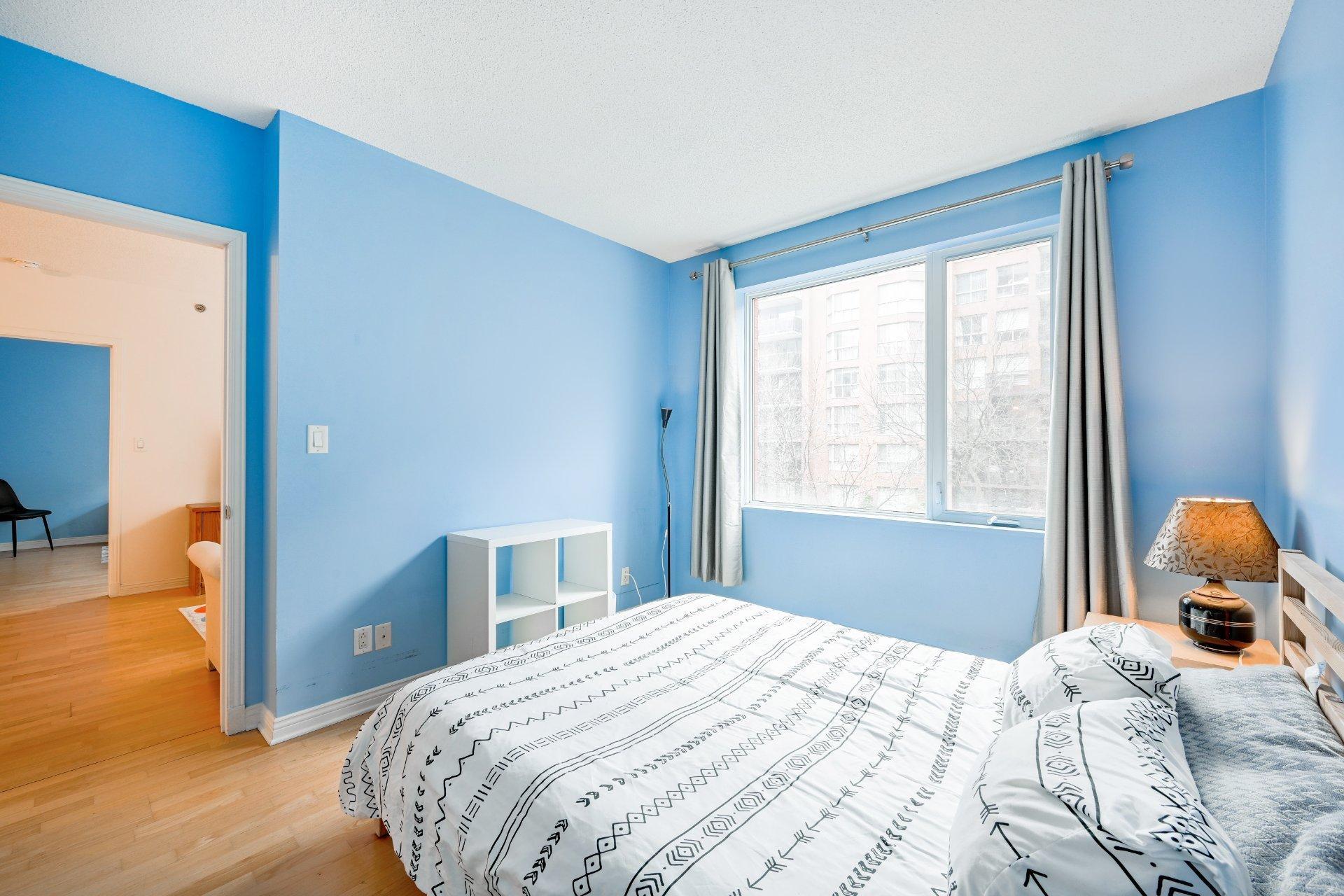 









551


Rue de la Montagne

, 208,
Montréal (Ville-Marie),




QC
H3C6S4

