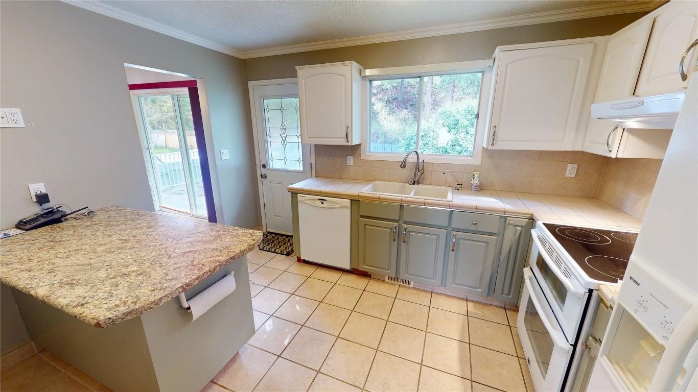 









512


23rd

Avenue,
Cranbrook,




BC
V1C 5C2

