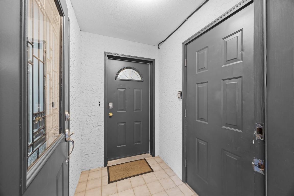 









126


Verna

Court,
Kelowna,




BC
V1Y 5M3

