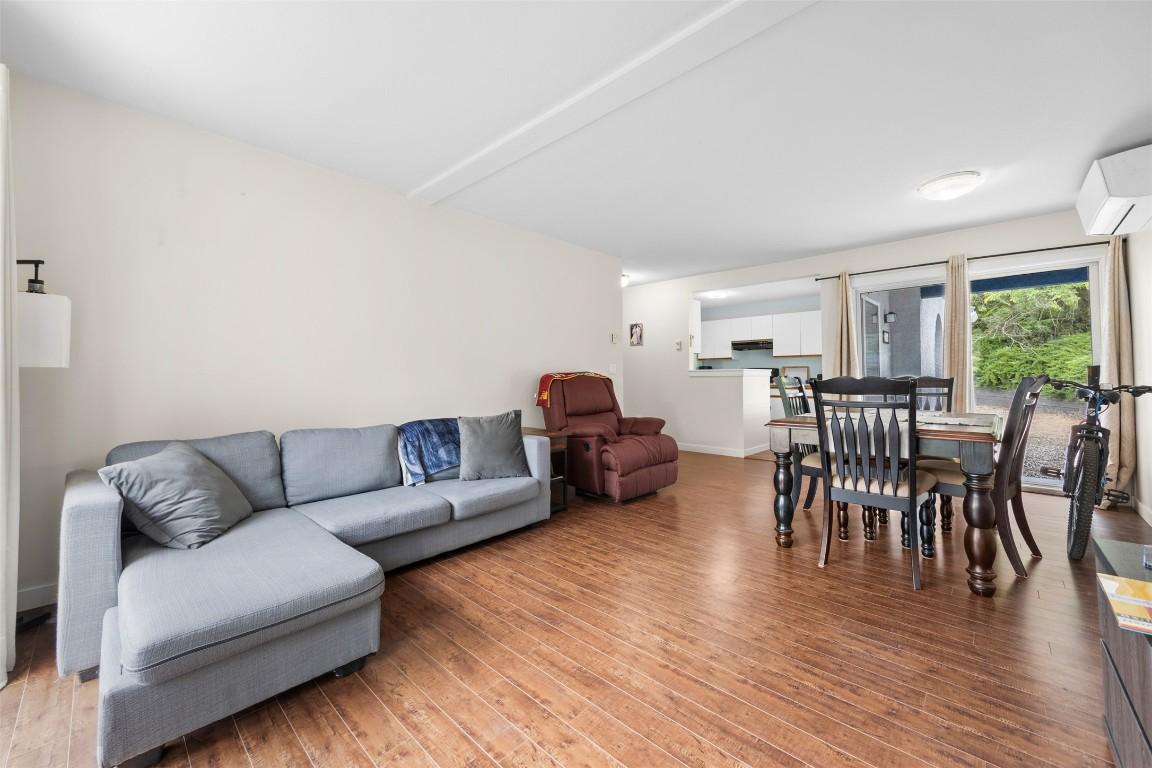 









126


Verna

Court,
Kelowna,




BC
V1Y 5M3

