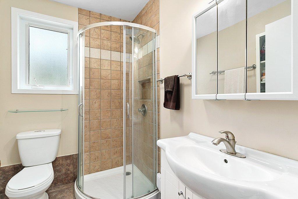 









50


Ch. du Lac-Cassel

,
Low,




QC
J0X2C0

