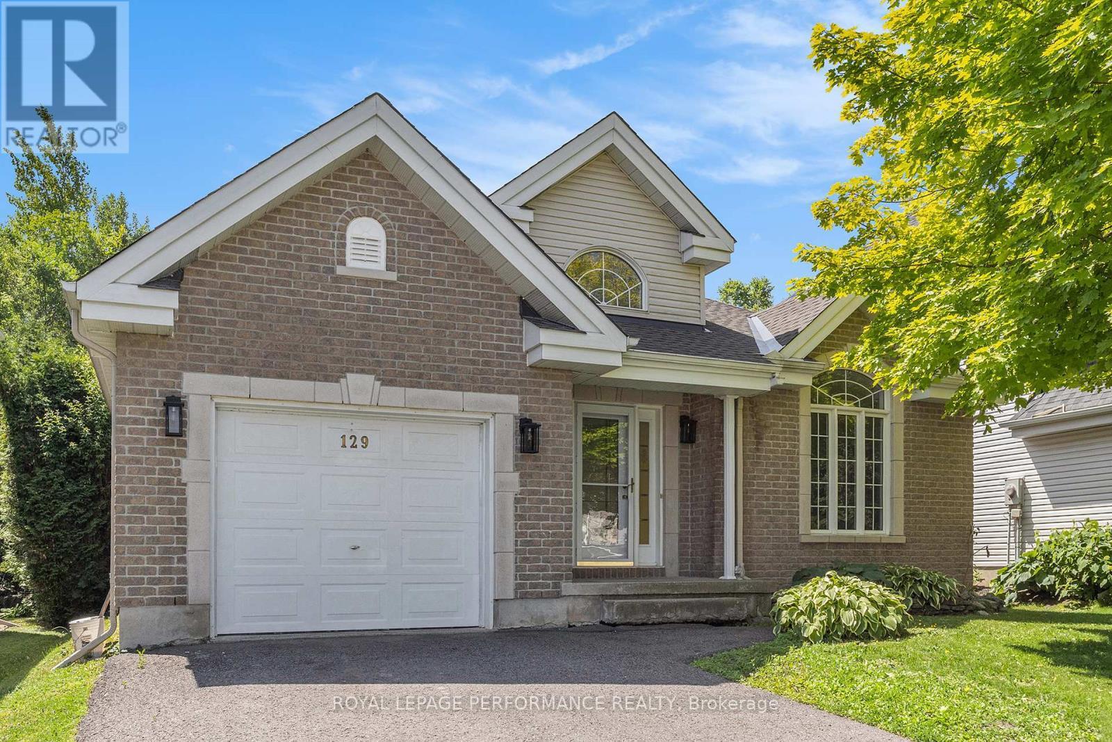 












129 BEAUMONT AVENUE

,
Clarence-Rockland,




Ontario
K4K1R7

