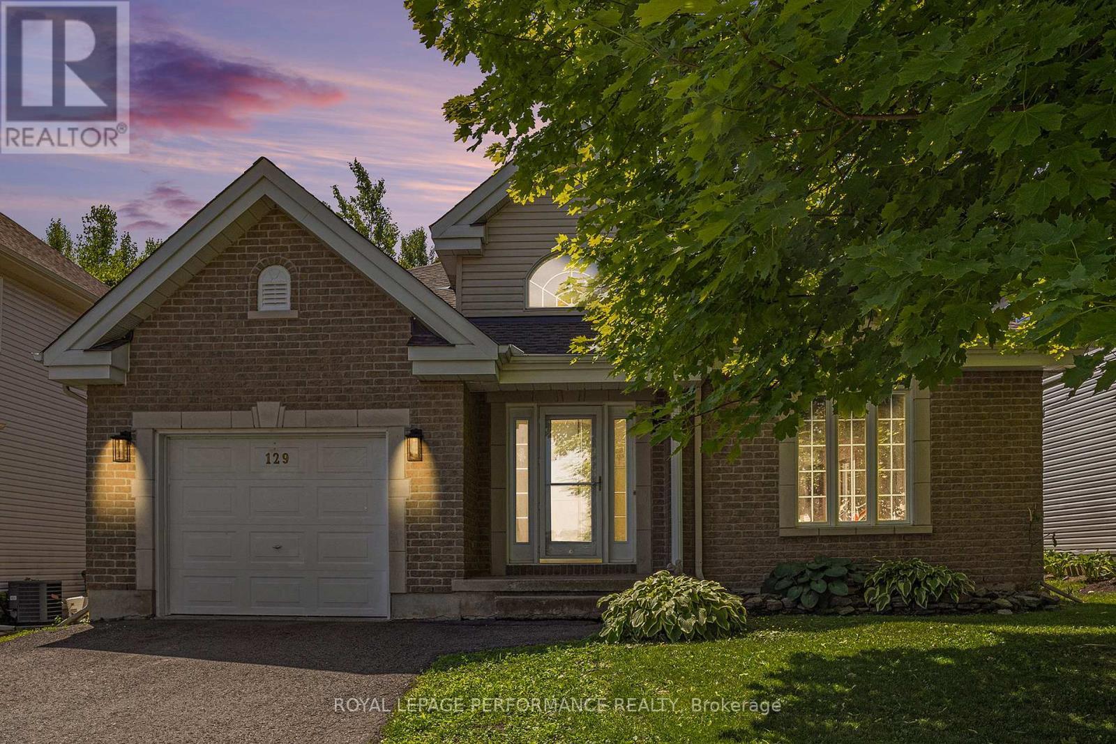 












129 BEAUMONT AVENUE

,
Clarence-Rockland,




Ontario
K4K1R7

