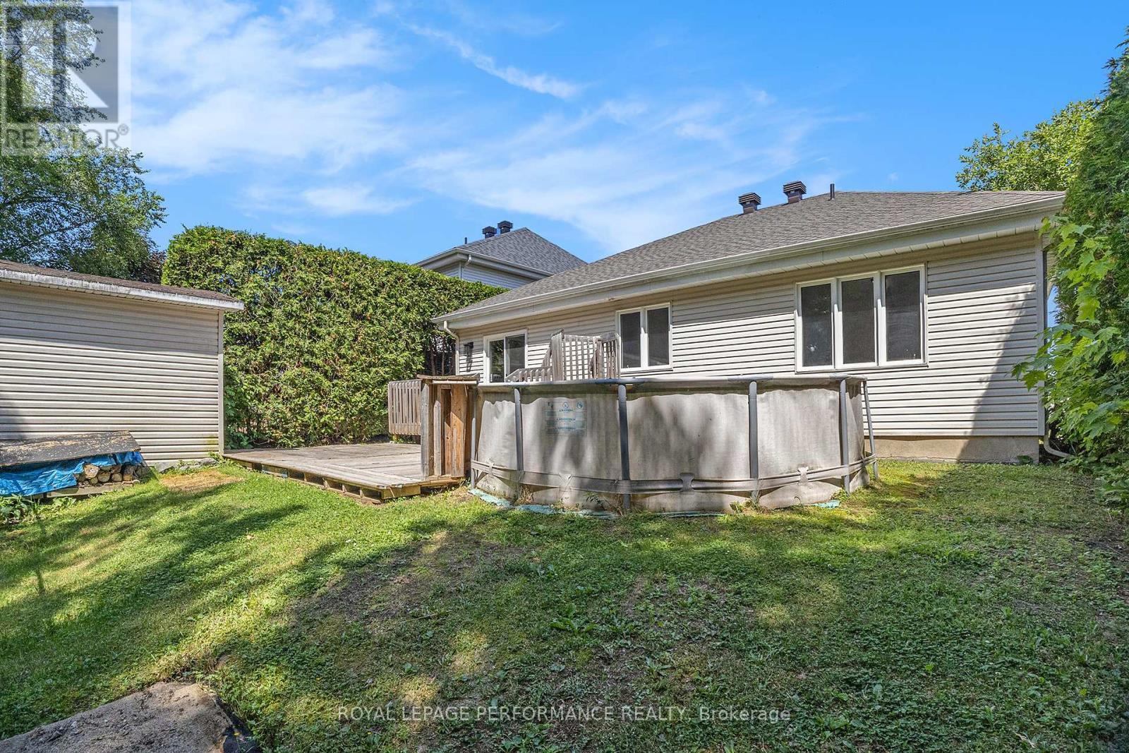 












129 BEAUMONT AVENUE

,
Clarence-Rockland,




Ontario
K4K1R7

