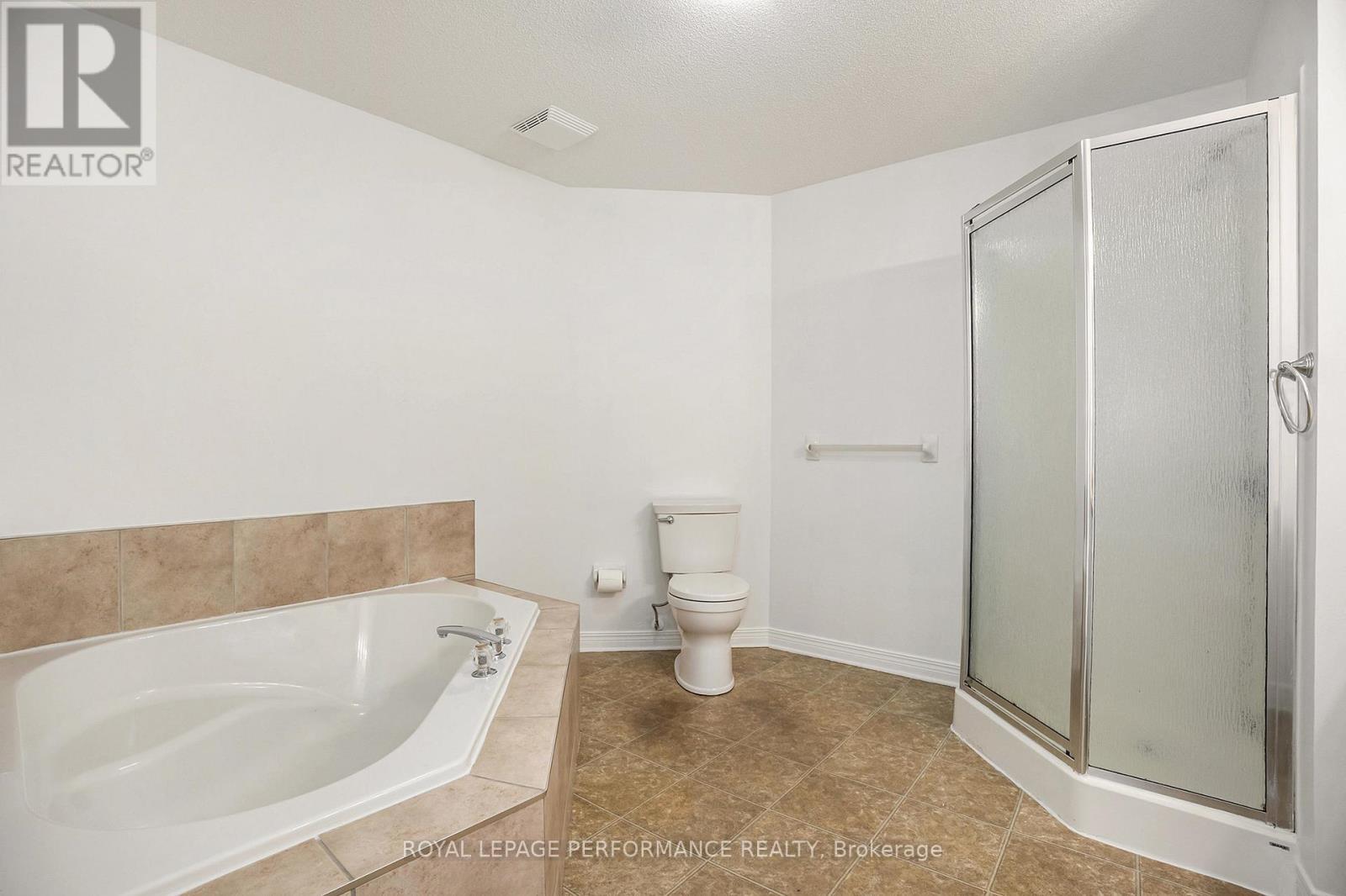 












129 BEAUMONT AVENUE

,
Clarence-Rockland,




Ontario
K4K1R7

