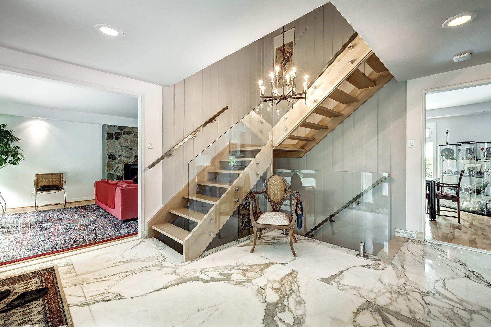 









19


Place Harrow

,
Beaconsfield,




QC
H9W5C7


