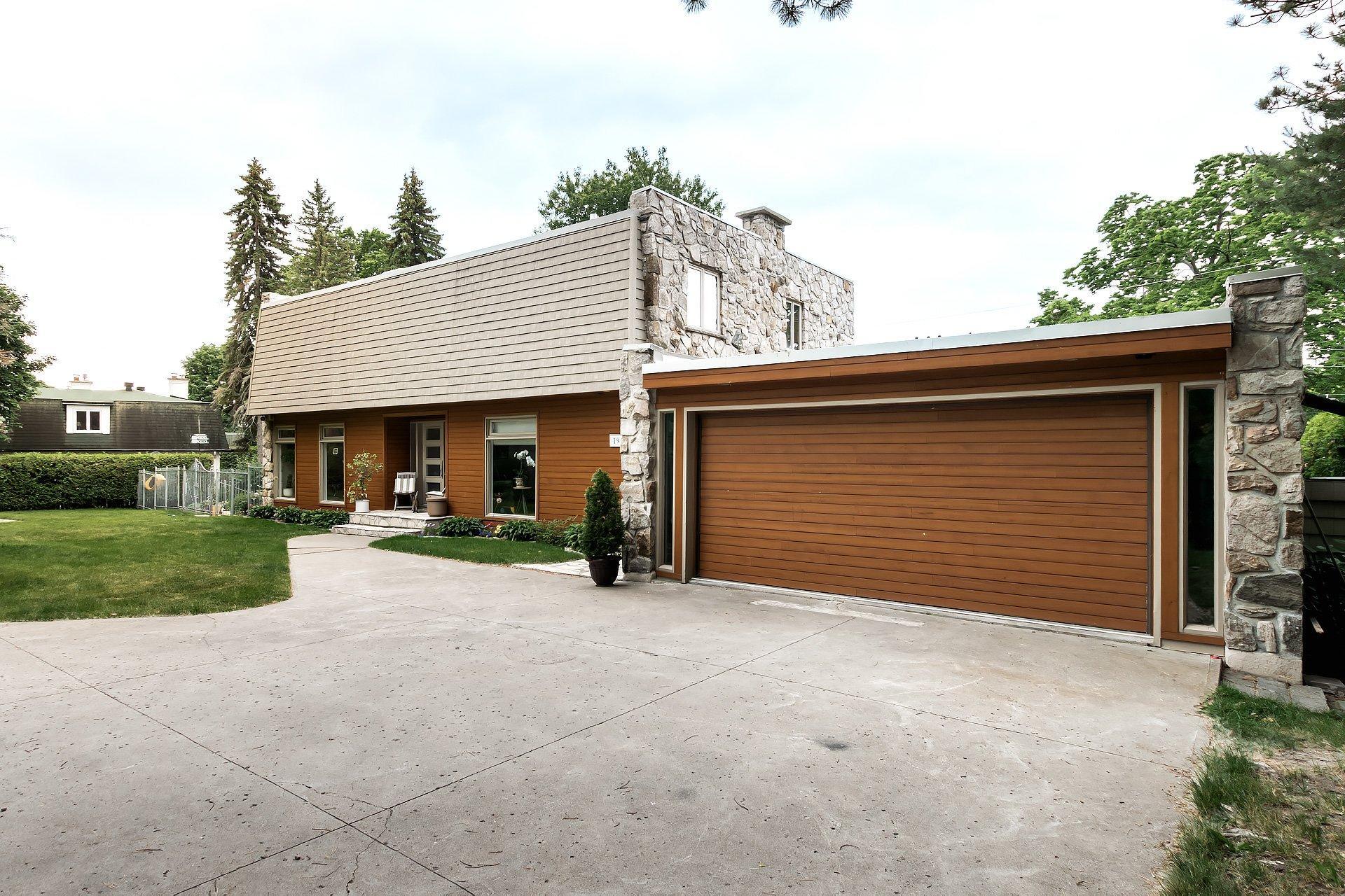 









19


Place Harrow

,
Beaconsfield,




QC
H9W5C7


