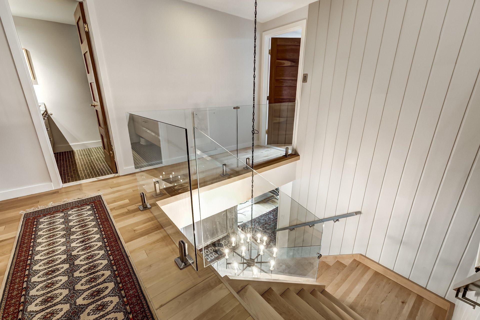









19


Place Harrow

,
Beaconsfield,




QC
H9W5C7

