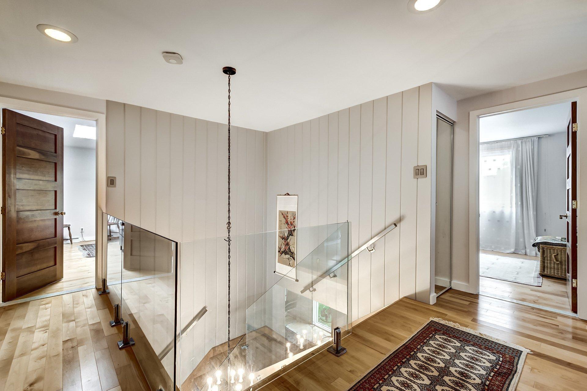 









19


Place Harrow

,
Beaconsfield,




QC
H9W5C7

