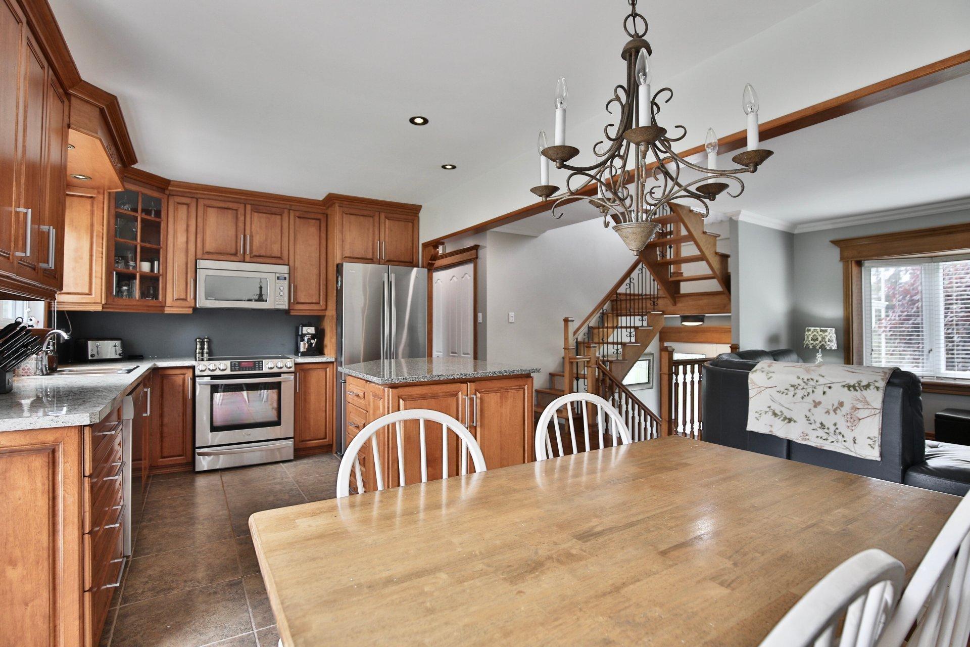 









55


Place Massey

,
Saint-Bruno-de-Montarville,




QC
J3V1A2

