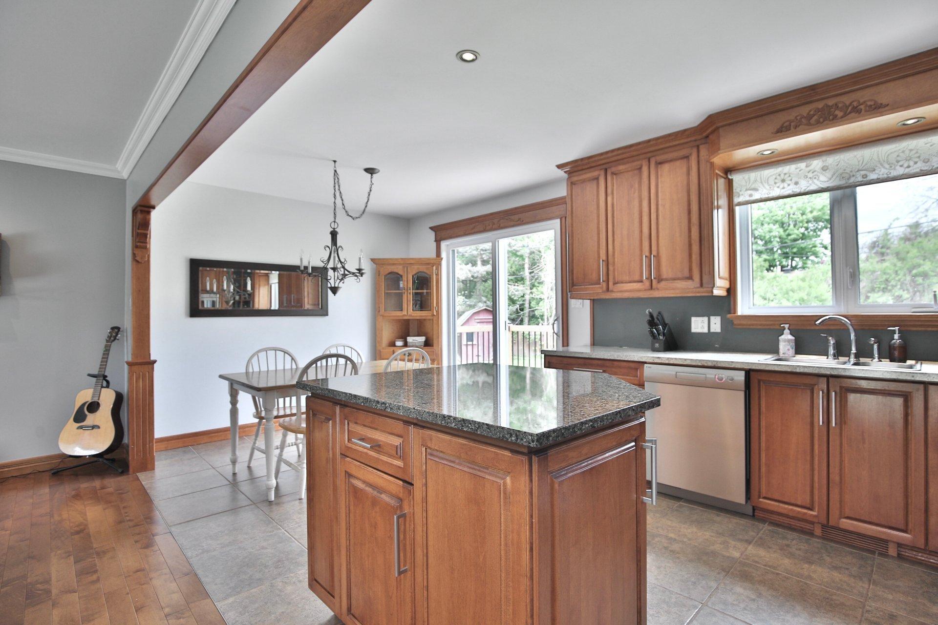 









55


Place Massey

,
Saint-Bruno-de-Montarville,




QC
J3V1A2

