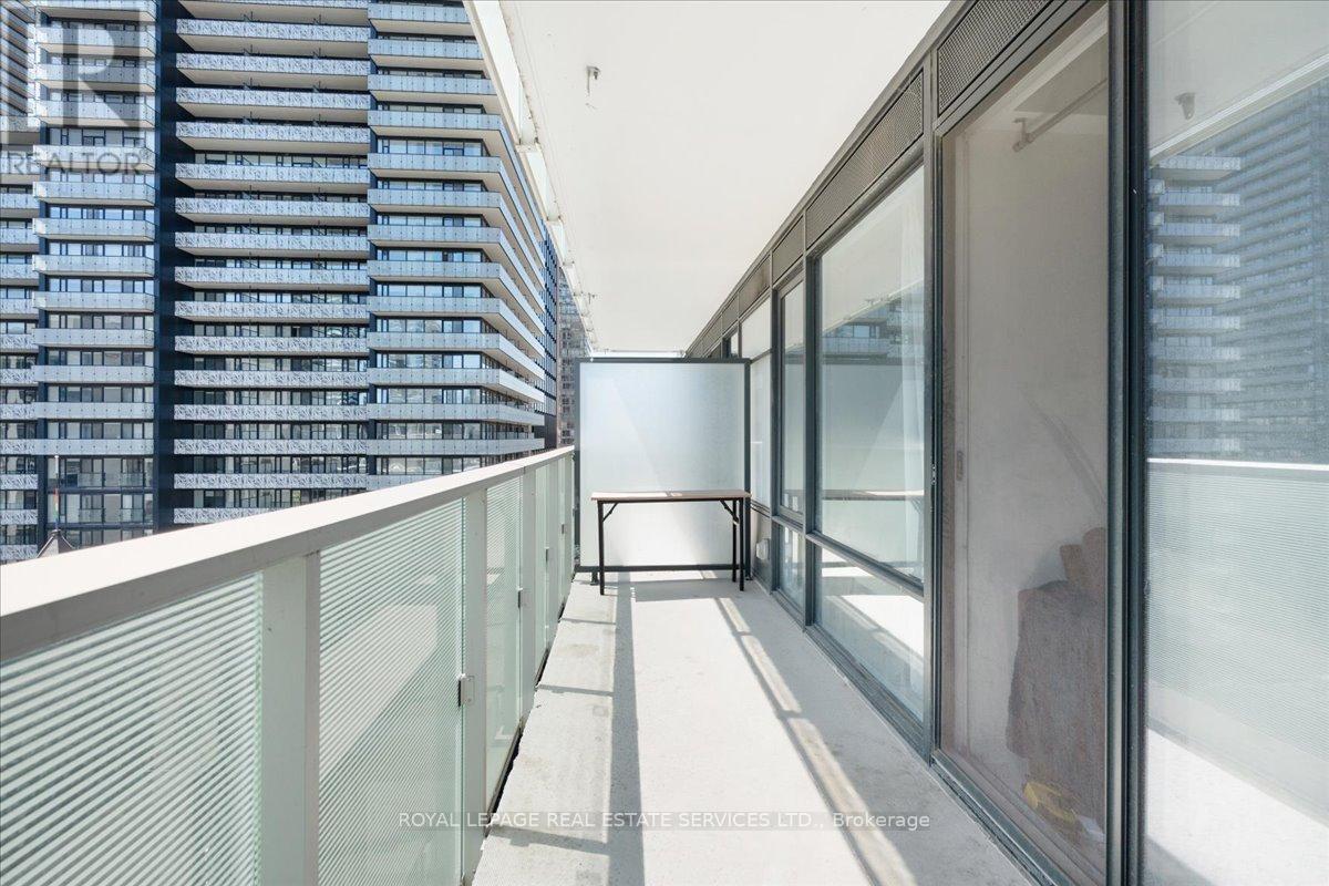 












911 - 501 YONGE STREET

,
Toronto,




Ontario
M4Y0G8


