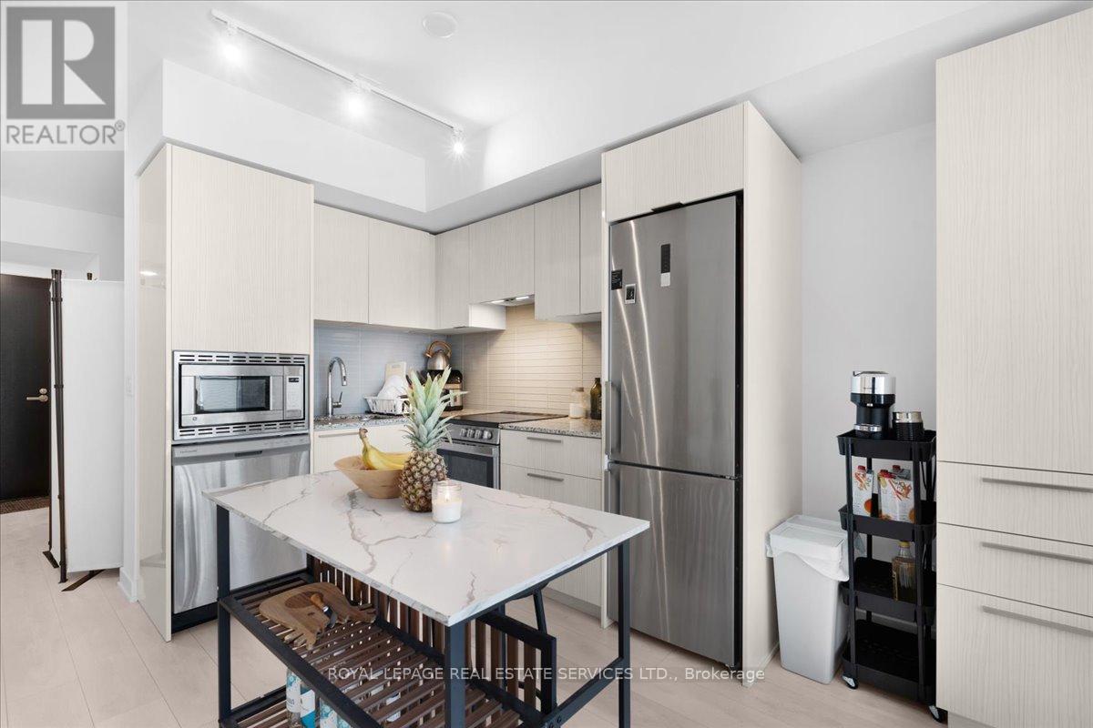 












911 - 501 YONGE STREET

,
Toronto,




Ontario
M4Y0G8


