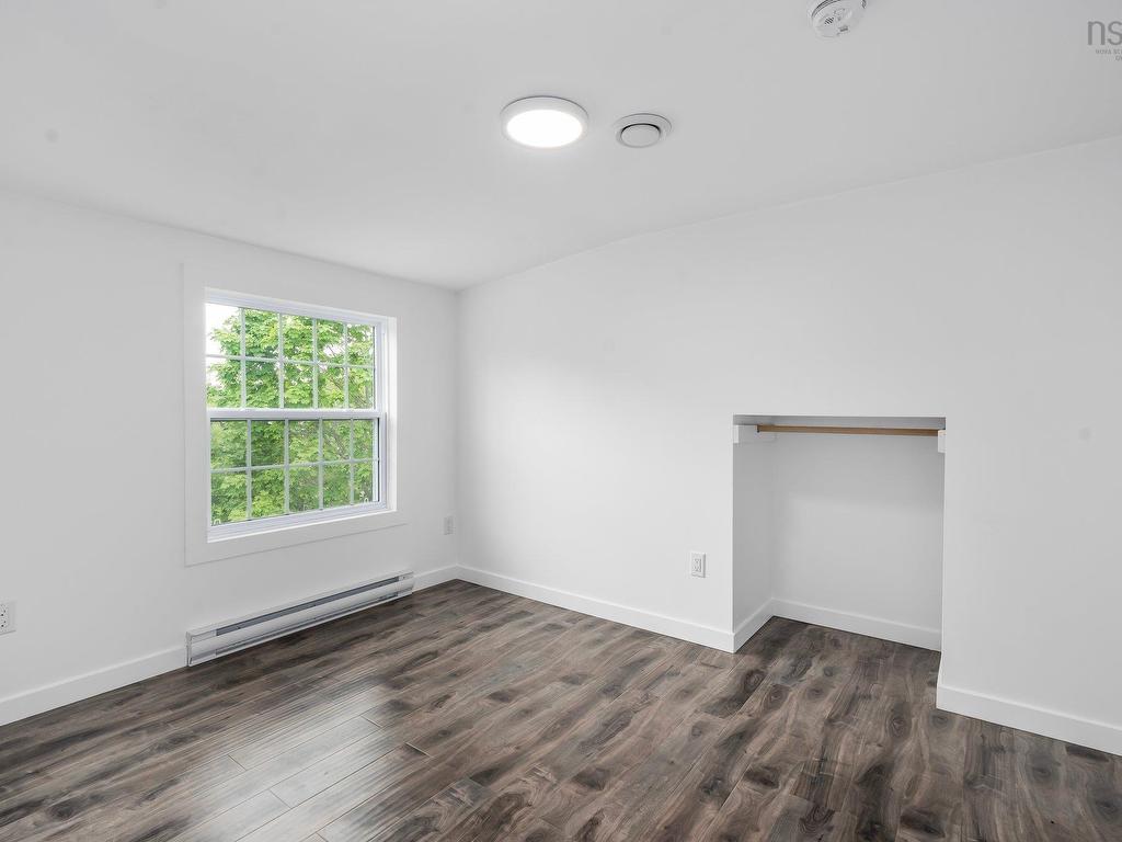 












4866 Highway 1

,
Three Mile Plains,




NS
B0N 2T0

