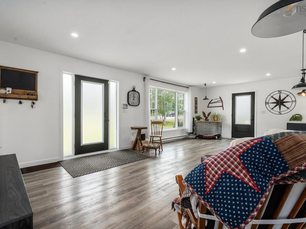 












4866 Highway 1

,
Three Mile Plains,




NS
B0N 2T0

