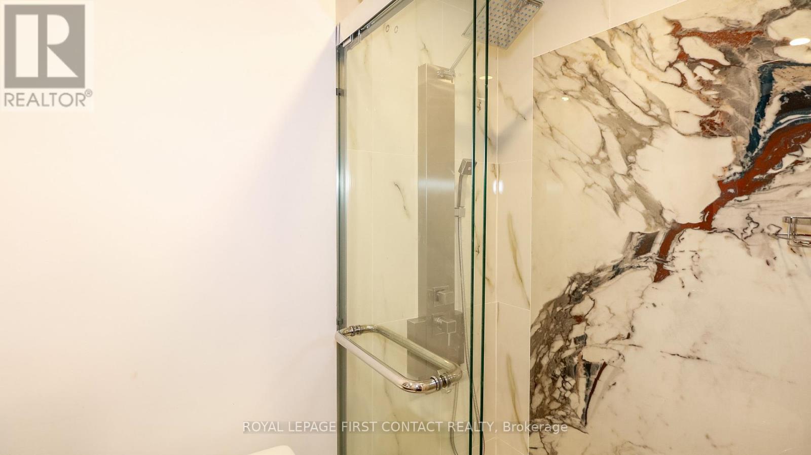 












18 KENNEDY DRIVE

,
Kawartha Lakes,




Ontario
K0M1N0

