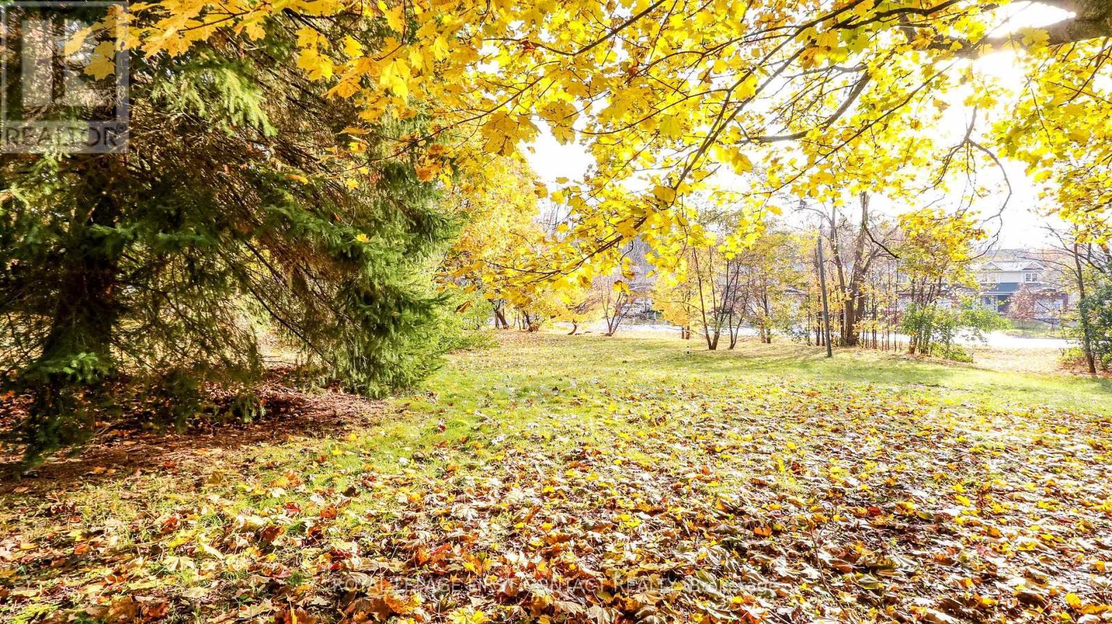 












18 KENNEDY DRIVE

,
Kawartha Lakes,




Ontario
K0M1N0

