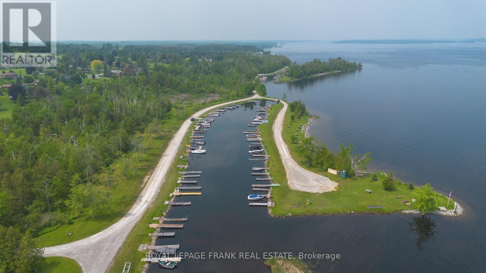 












383 OLD SURREY LANE

,
Kawartha Lakes (Bobcaygeon),




Ontario
K0M1A0

