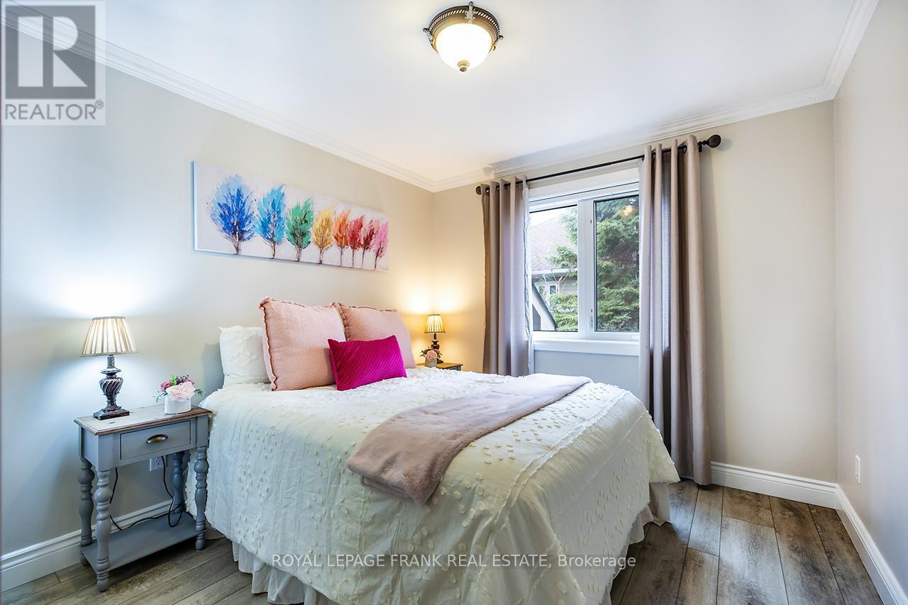 












25 SHELLEY DRIVE

,
Kawartha Lakes (Little Britain),




Ontario
K0M2C0

