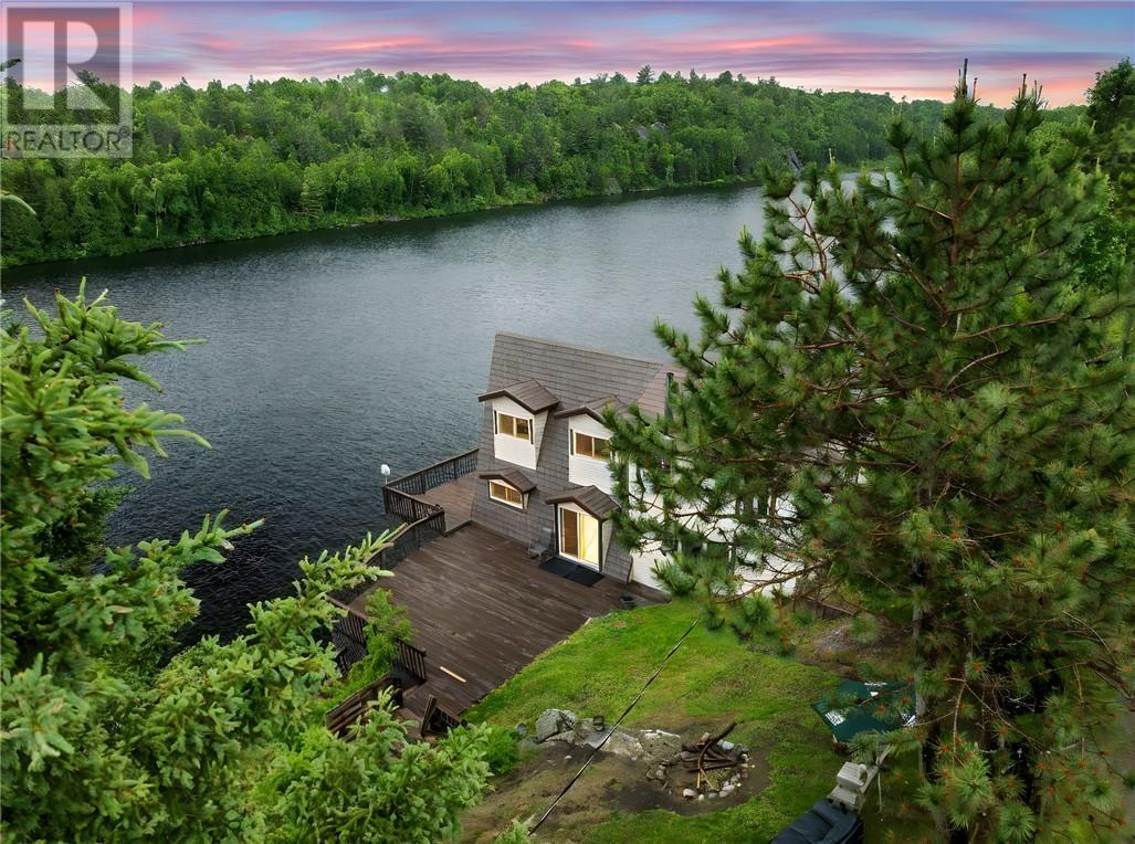 












439 Twin Bay Road

,
Estaire,




Ontario
P3E4N1

