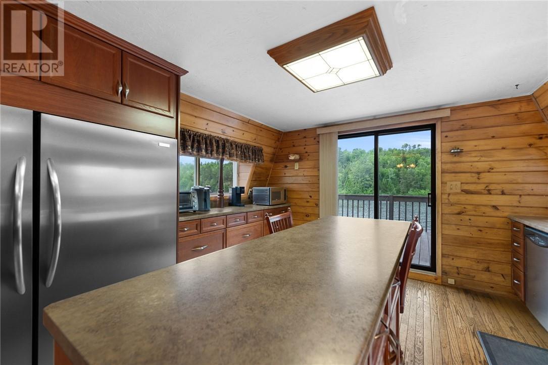 












439 Twin Bay Road

,
Estaire,




Ontario
P3E4N1

