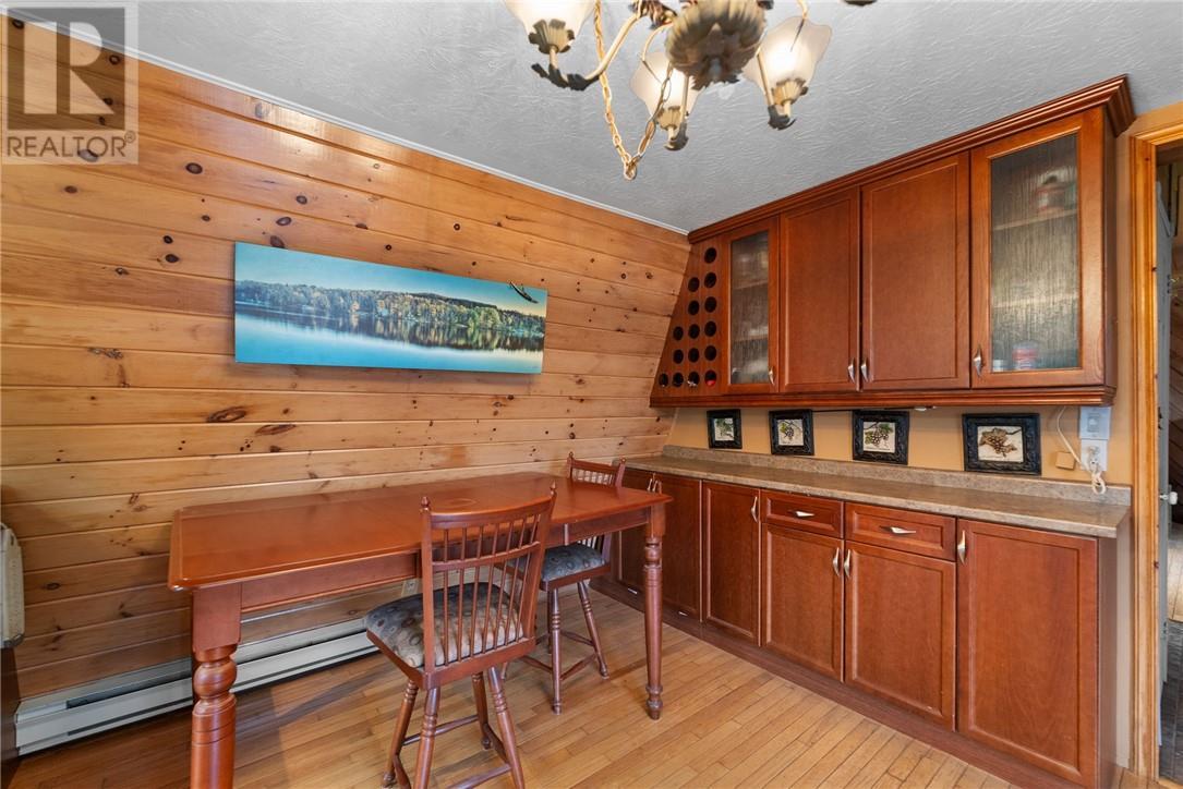 












439 Twin Bay Road

,
Estaire,




Ontario
P3E4N1

