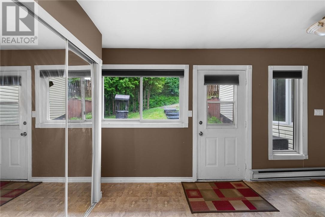 












439 Twin Bay Road

,
Estaire,




Ontario
P3E4N1

