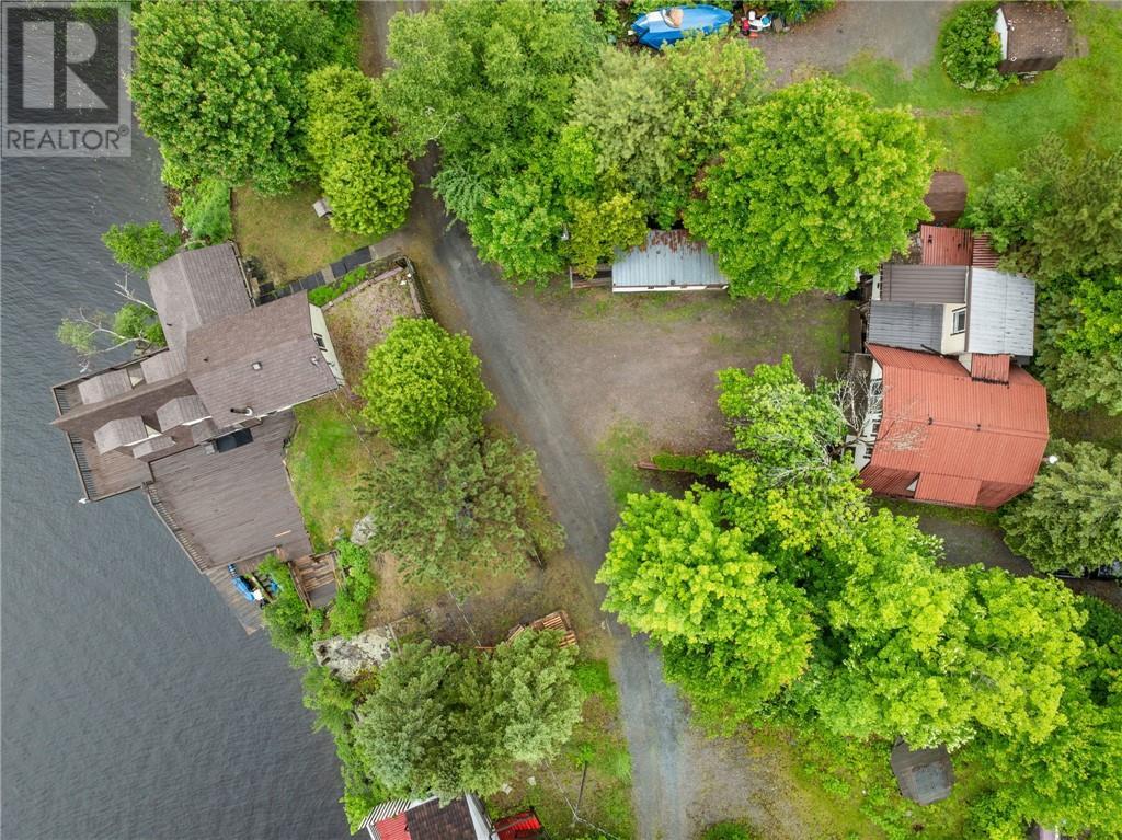 












439 Twin Bay Road

,
Estaire,




Ontario
P3E4N1

