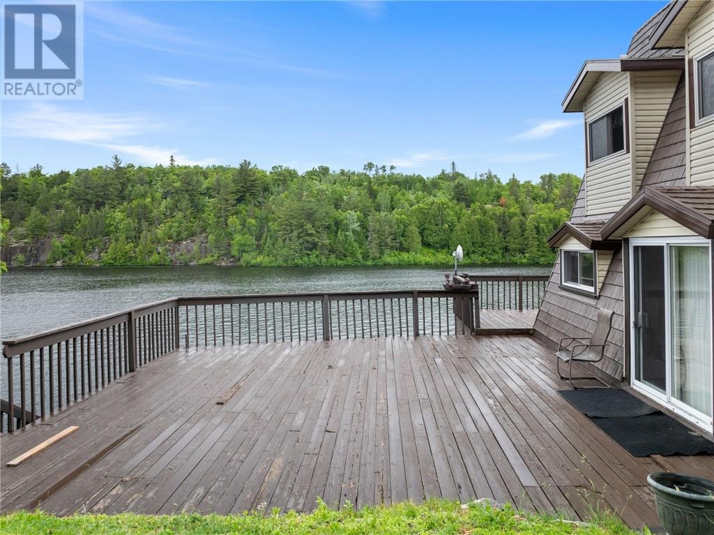 












439 Twin Bay Road

,
Estaire,




Ontario
P3E4N1

