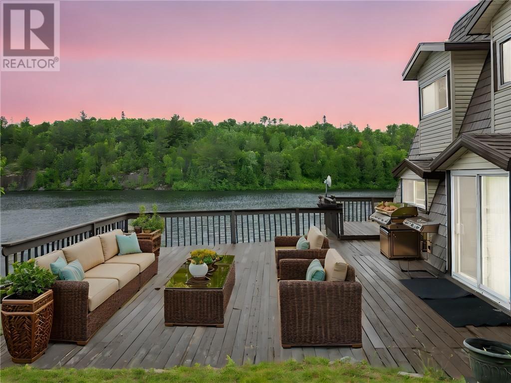 












439 Twin Bay Road

,
Estaire,




Ontario
P3E4N1

