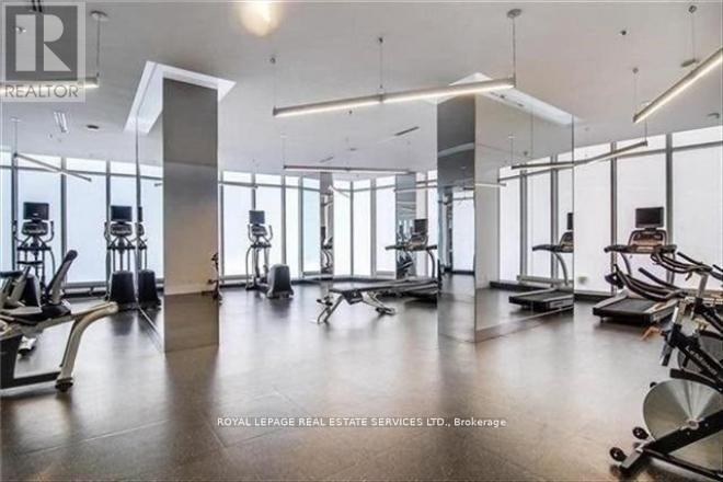 












5402 - 14 YORK STREET

,
Toronto,




Ontario
M5J2Z2

