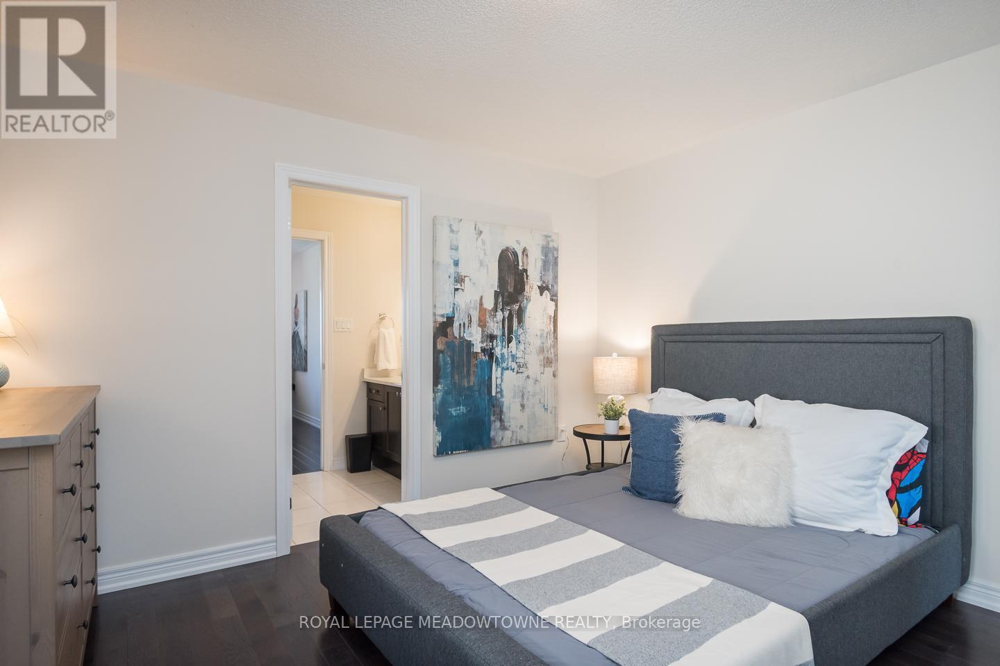 












164 DREXLER AVENUE

,
Guelph/Eramosa,




Ontario
N0B2K0

