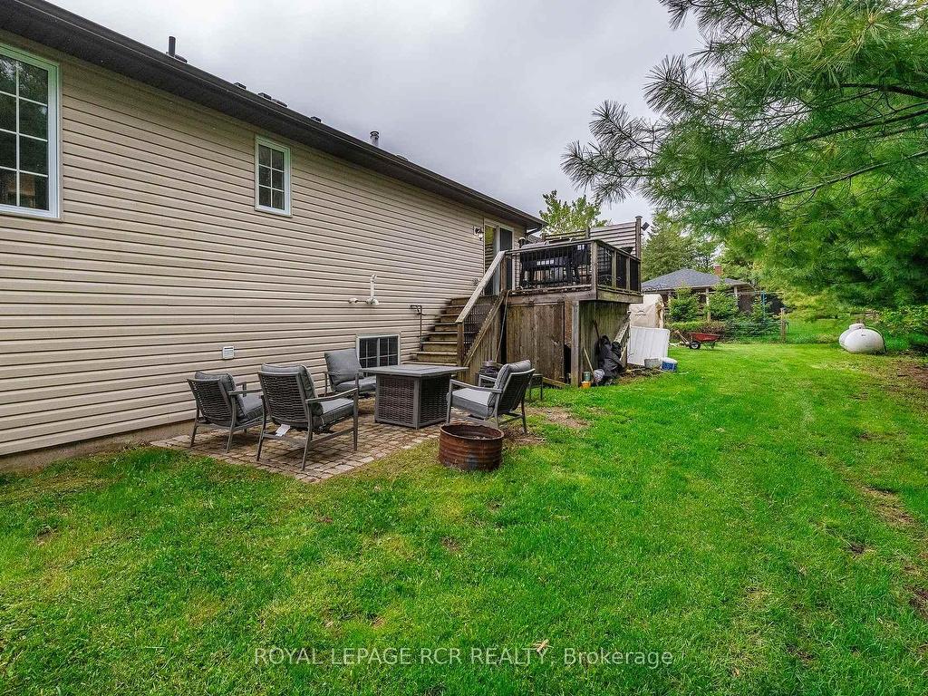 









402187


County Road 15

N/A,
East Luther Grand Valley,




ON
L9W 3B5

