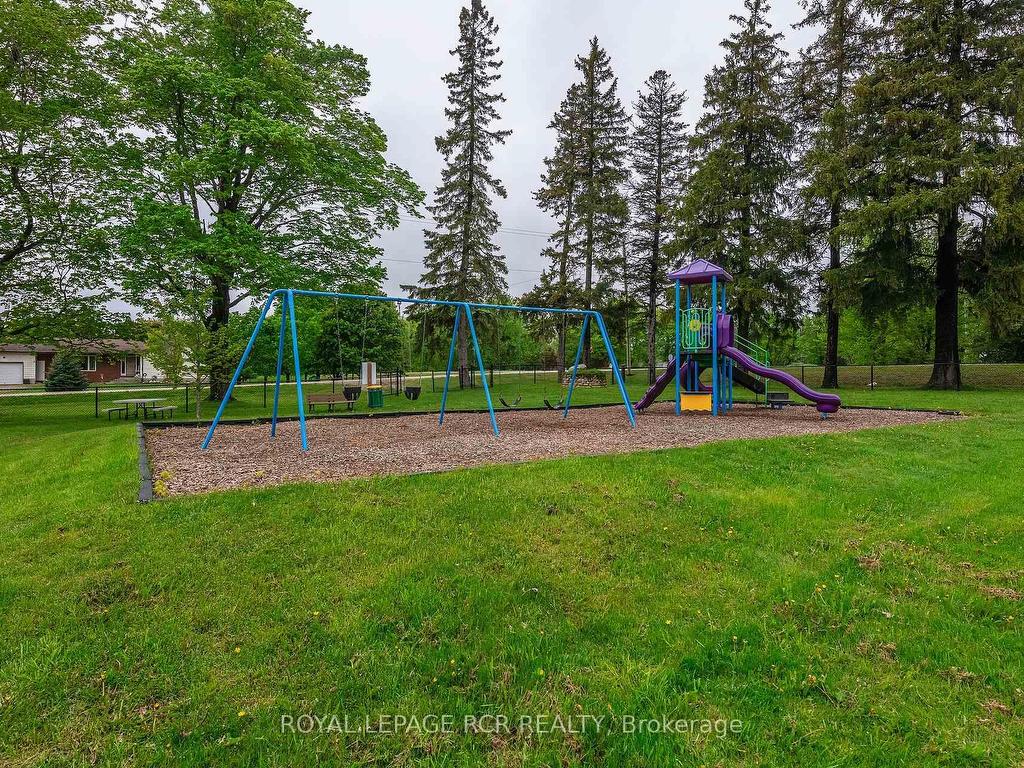 









402187


County Road 15

N/A,
East Luther Grand Valley,




ON
L9W 3B5

