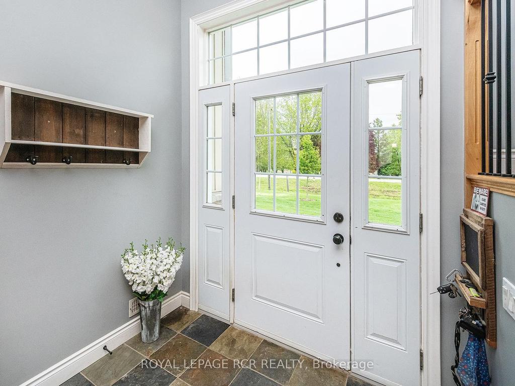 









402187


County Road 15

N/A,
East Luther Grand Valley,




ON
L9W 3B5


