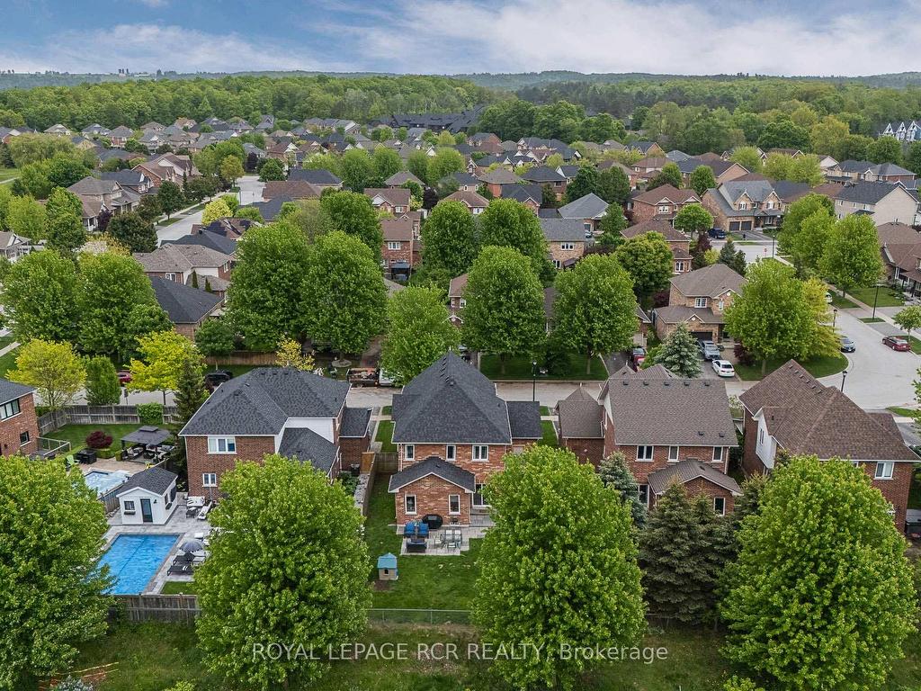 









4


Caseton

Crescent,
Uxbridge,




ON
L9P 1Z8

