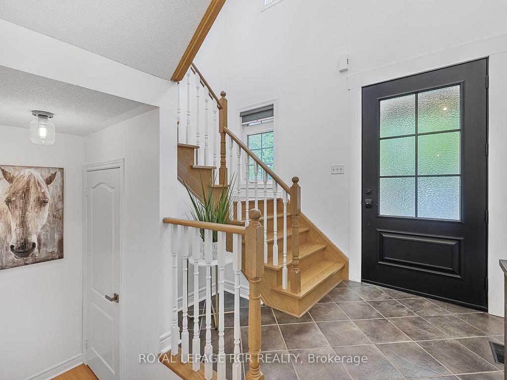 









4


Caseton

Crescent,
Uxbridge,




ON
L9P 1Z8

