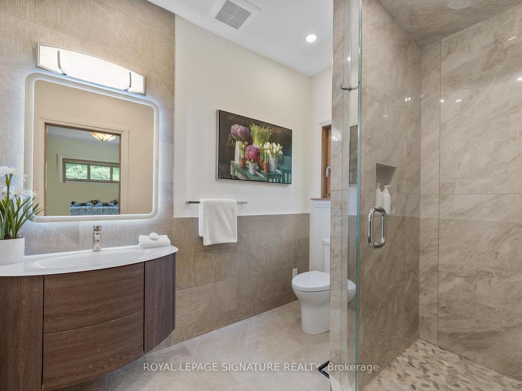 









30


Kingswood

Drive,
King,




ON
L7B 1K8

