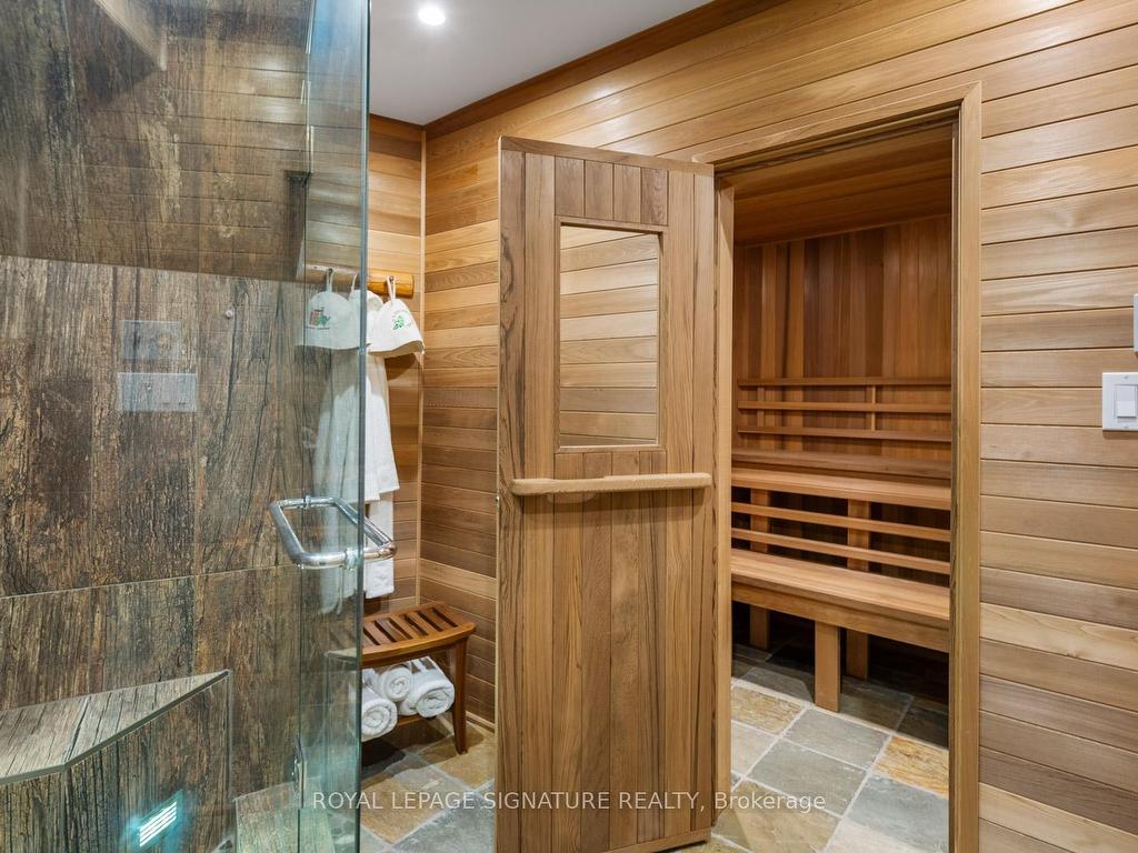 









30


Kingswood

Drive,
King,




ON
L7B 1K8

