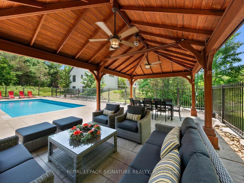 









30


Kingswood

Drive,
King,




ON
L7B 1K8

