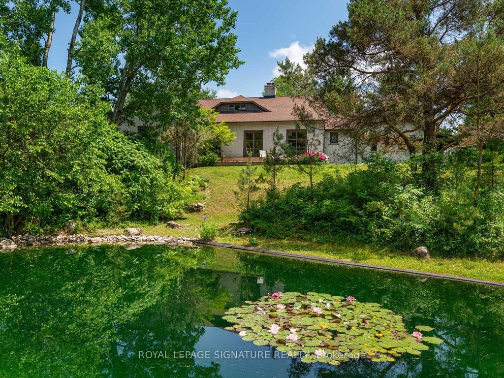 









30


Kingswood

Drive,
King,




ON
L7B 1K8

