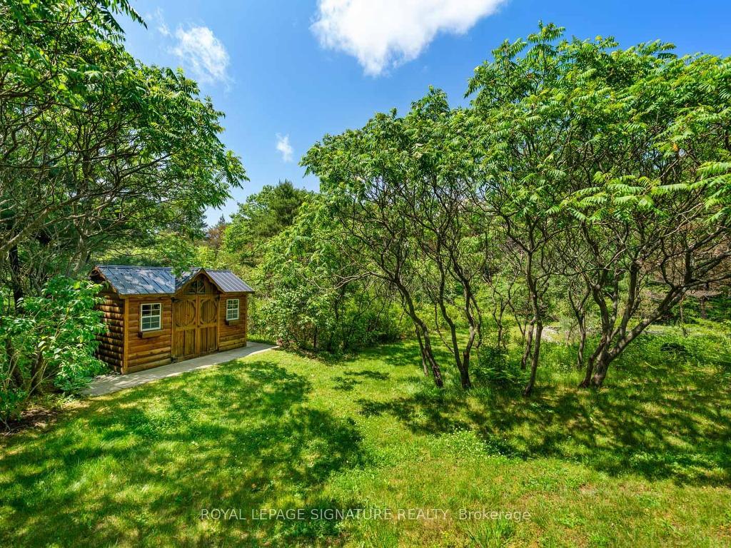 









30


Kingswood

Drive,
King,




ON
L7B 1K8

