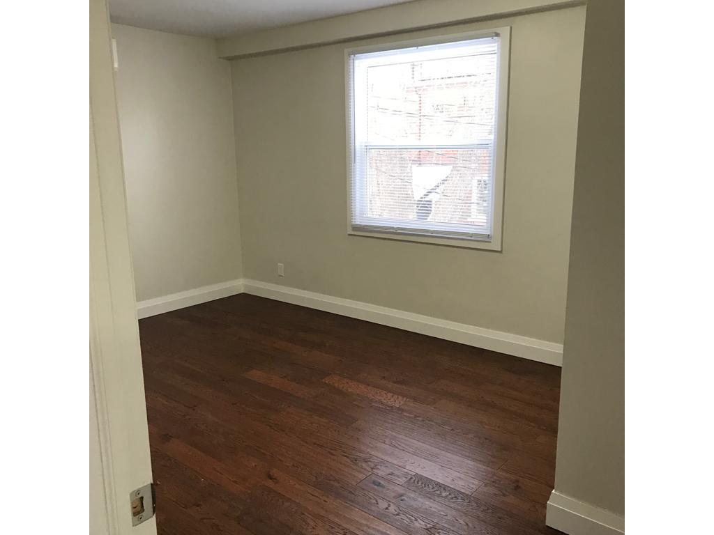 









158


Marion

Street,
Toronto,




ON
M6R 1E8

